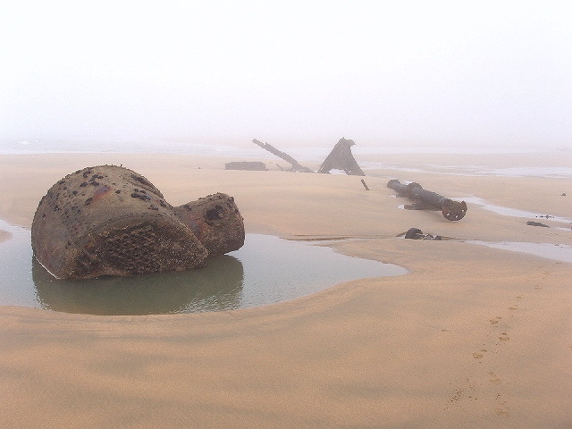 Wreck remains visible at low tide near Menachurch Point north of Bude